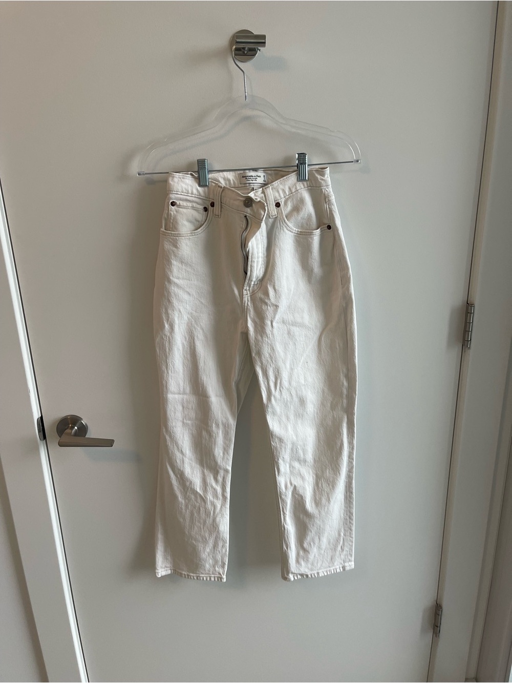 Abercrombie Ankle Straight Ultra High Rise Jeans
